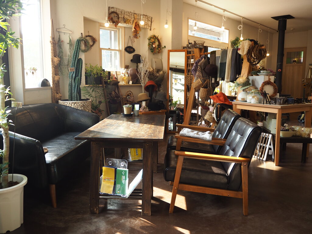 お花屋さんの おしゃれカフェ Musubu Cafe 諫早市飯盛町 長崎 諫早市民 ふくちゃんの食う 寝る 遊ぶ日記 お花屋さんの おしゃれカフェ Musubu Cafe 諫早市飯盛町 長崎 諫早市民 ふくちゃんの食う 寝る 遊ぶ日記