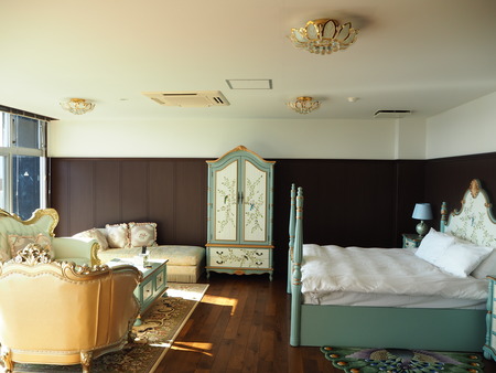 8-Ĺºê»ÔÉ÷ƬĮ¡¡¥Û¥Æ¥ëÐáÅ·µïP6090403