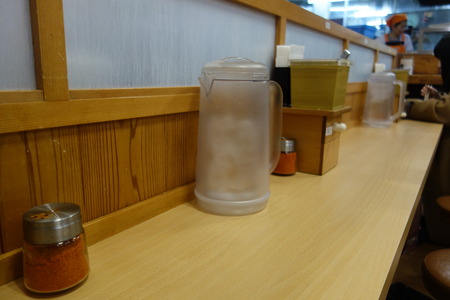 8-福岡市 牧のうどん 博多バスターミナル店DSC08503