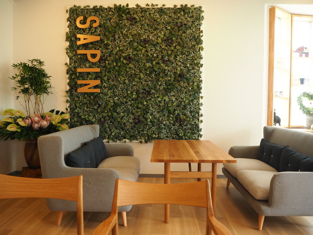 祝☆オープン 川床にオサレカフェがキター！「Cafe SAPIN（サパン