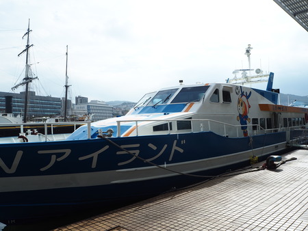 9-上五島 長崎港ターミナルPB200435