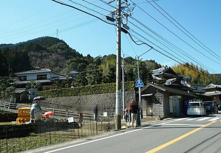 4−長崎市 間の瀬トトロのバス停yo
