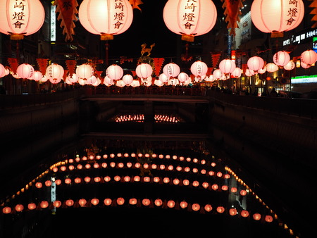 ピンクのランタンP2201106