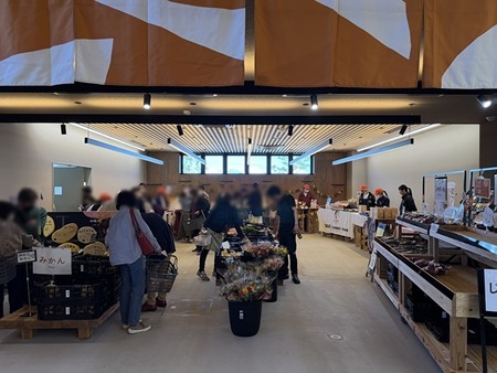 TvC9VPVZeJVDguW1762007523_1762007560