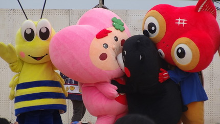 24-くまモンDSC04501