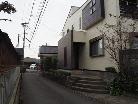 12-諫早市多良見町 猫雑貨とコーヒー 厚底をはいたねこPB226609