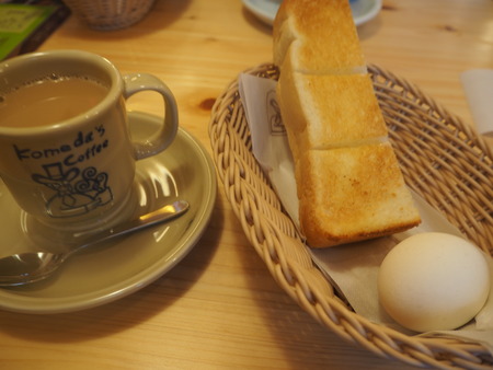 10-コメダ珈琲 長崎諌早店P8207178
