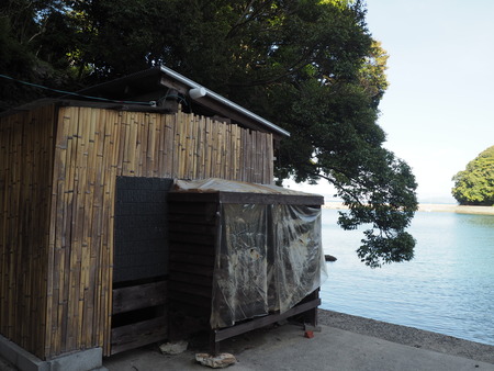 2023.05.21 長崎市琴海 琴湖ん家 海の家室内P1019000