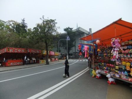 つつじは3分咲き 諫早つつじ祭り 長崎 諫早市民 ふくちゃんの食う 寝る 遊ぶ日記 つつじは3分咲き 諫早つつじ祭り 長崎 諫早市民 ふくちゃんの食う 寝る 遊ぶ日記