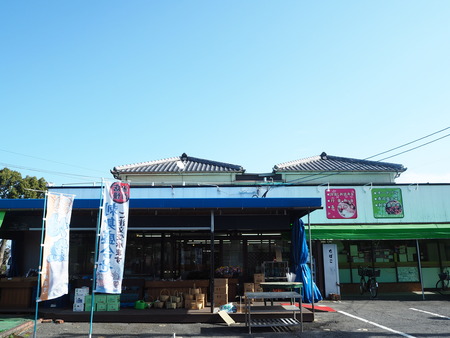 4-島原市 スーパー井上 フルーツサンドPB082695