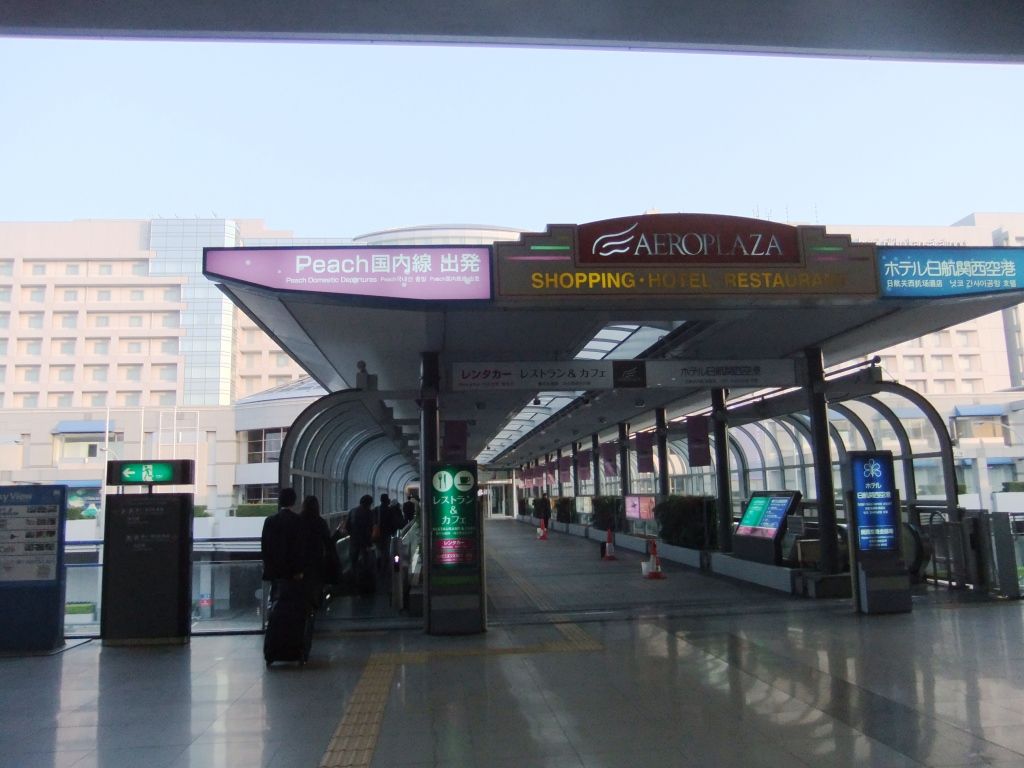 関西空港 長崎空港 イメージポケモンコレクション