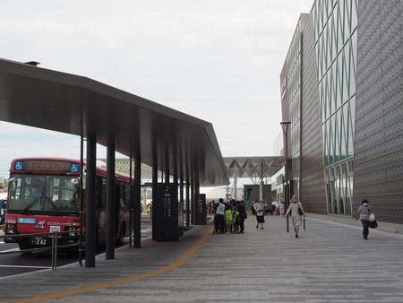 2022.09.28 新大村駅P9246540