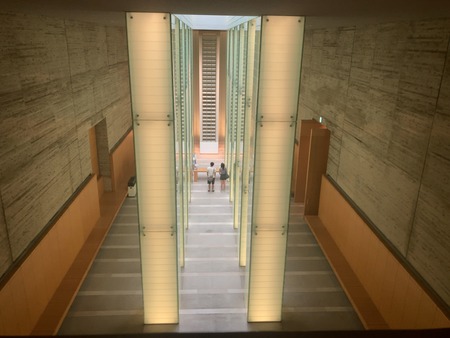 2025.08.05 長崎市 追悼平和祈念館 追悼空間IMG_0097