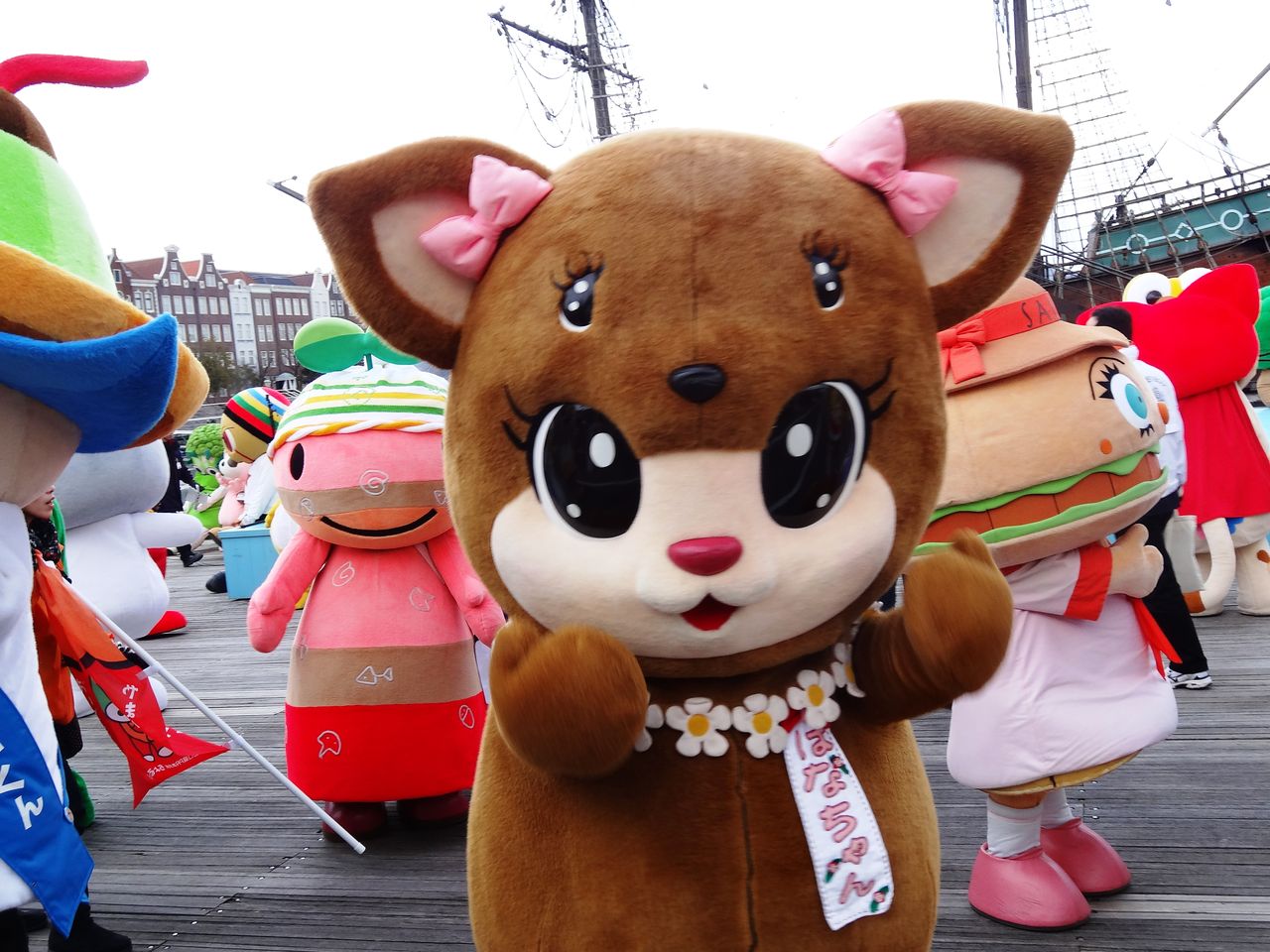 ギネス達成 全国ご当地キャラ大集合inハウステンボス 長崎 諫早市民 ふくちゃんの食う 寝る 遊ぶ日記