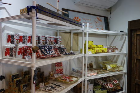6-尾曲がり猫神社DSC01835