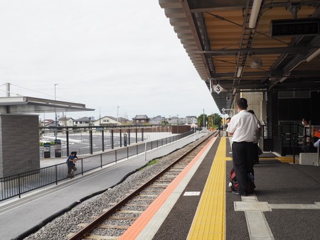 2022.09.28 新大村駅P9246373