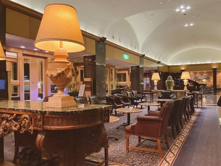 2022.08.15 Ĺºê»ÔÊõÄ®¡¡¥¶¡¦¥°¥í¡¼¥Ð¥ë¥Ó¥å¡¼Ä¹ºêIMG_9320