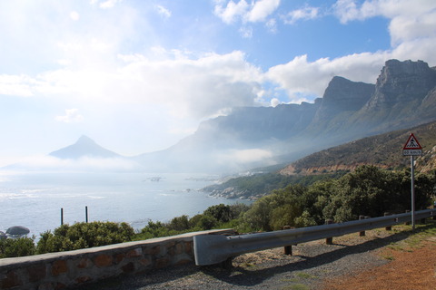 77AC52E4-4C8C-4DBC-8200-13850A83E974