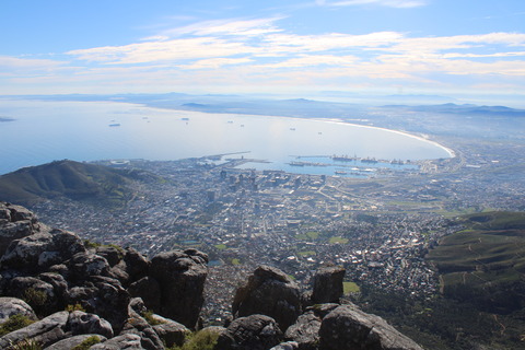 852B3DAE-47C2-475E-8475-33EE748FBC7A