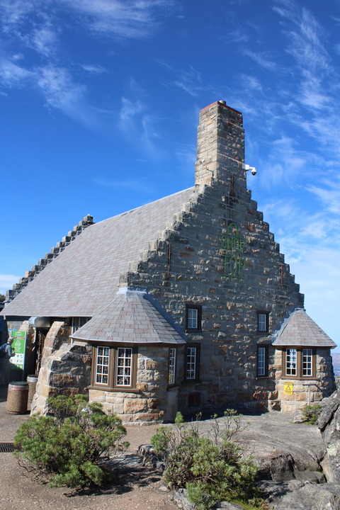 D0CD9B1B-816E-477E-AAE3-66816AA32B1E