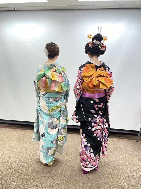 2D904CE4-A17C-46B8-878A-88833F3A0C4F