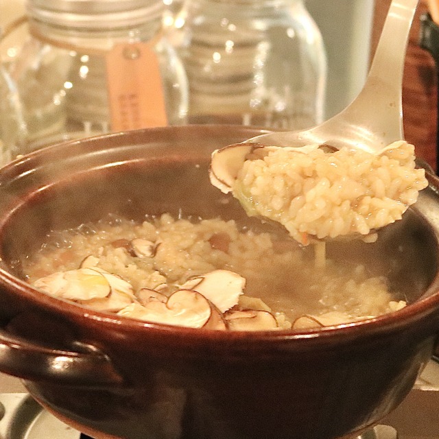薬膳ブイヨン鍋酒場「食労寿(クロス)」福岡・薬院