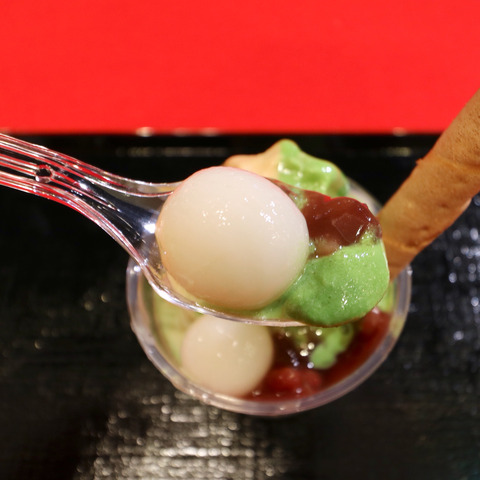 福岡空港「茶寮 伊藤園」ラーメン滑走路