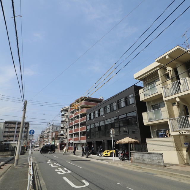 福岡県初のデイトナハウスのガレージアパートGLB「BLACK BASE FUJISAKI（ブラックベース藤崎）」レポート