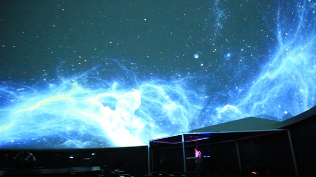 福岡市科学館の360度VR動画「プラネタリウムライブ 」