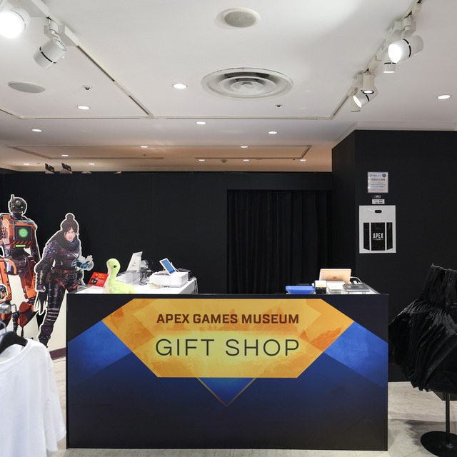 「Apex Legends™ Museum + POP UP STORE」福岡パルコのグッズ