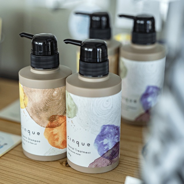 福岡発ヘアケアブランド「cinque（サンク）」