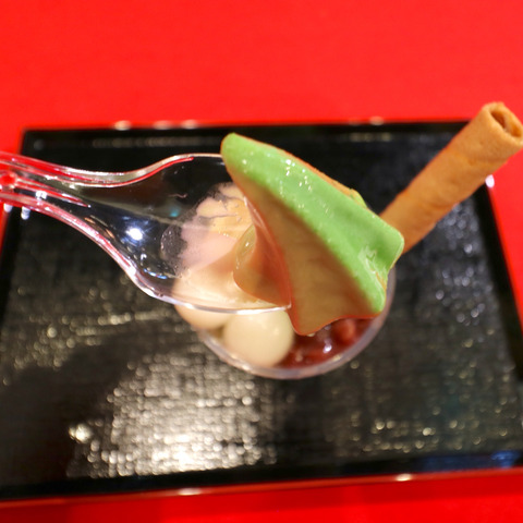 福岡空港「茶寮 伊藤園」ラーメン滑走路