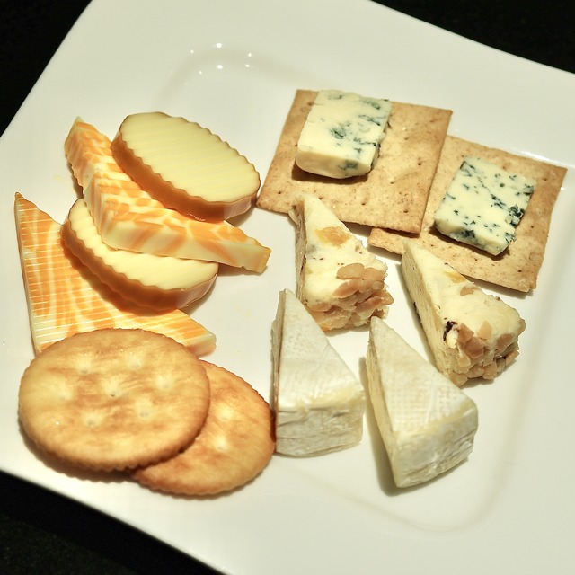 西鉄イン福岡13F「レストラン＆バー ブロッソ」チーズの盛り合わせ