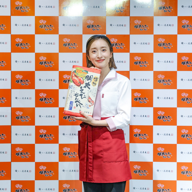 梅田彩佳さんが博多マイングで博多風美庵のトークショーに登壇