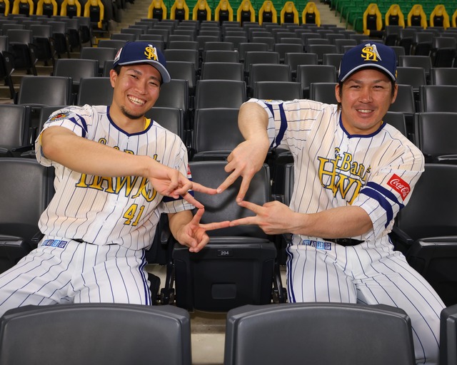 ホークス「鷹の祭典2022」ユニフォームとキャップ