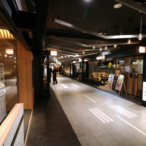 福岡空港「ラーメン滑走路」
