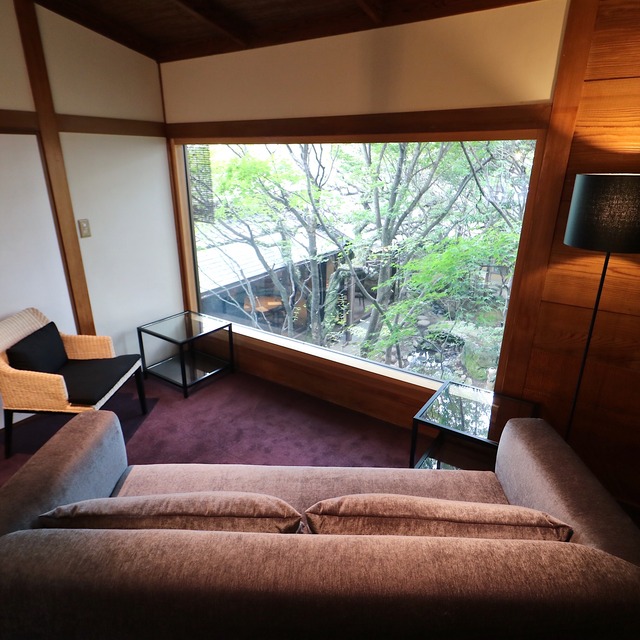 「イノベーティブ・フレンチ ワタハン」福岡市白金に開業レポート