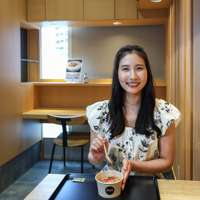 SUSHI ROLL HUG 福岡空港店（スシロール ハグ）