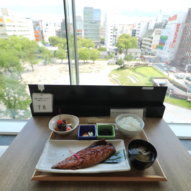 ひものや こはち「さばみりん定食」