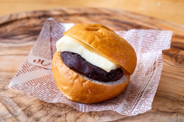 「パンデマンド志免店」まーるい食パン