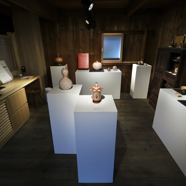 ホテルカルティア太宰府「赤絵細描・米久和彦作陶展」