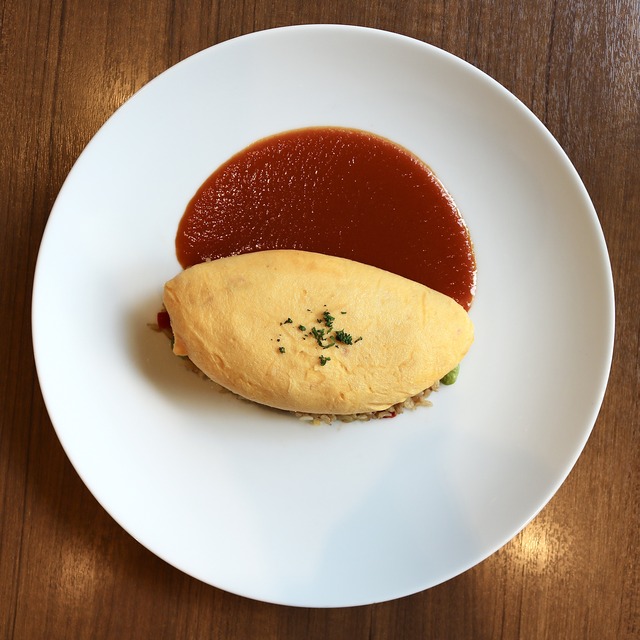 西鉄グランドホテル「グランカフェ」ふわふわオムライス