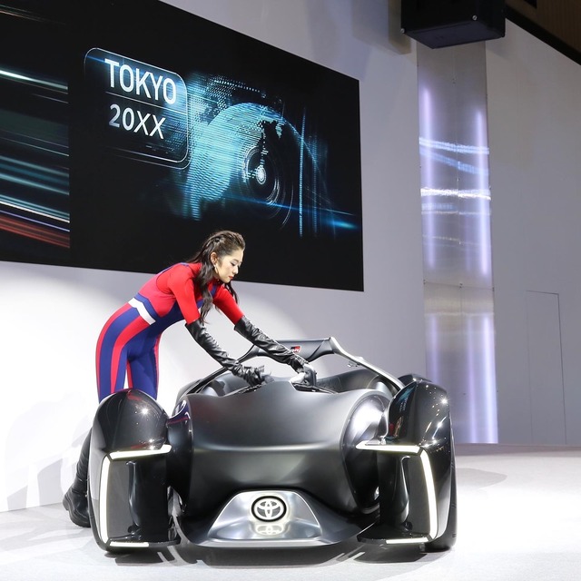 福岡モーターショー2019_トヨタ コンパニオンの写真