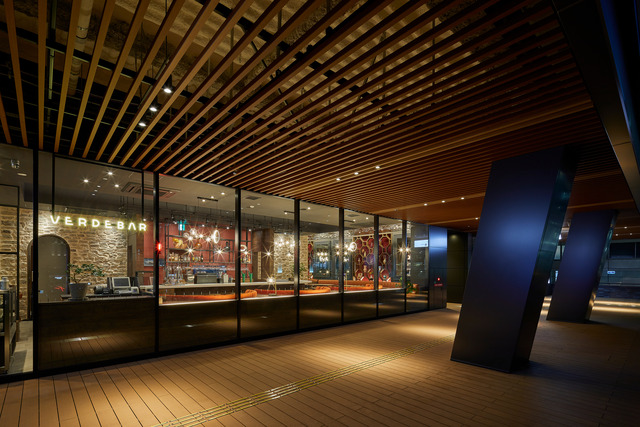 「Verde Bar ヴェルデバール」外観