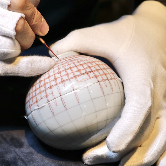 ホテルカルティア太宰府「赤絵細描・米久和彦作陶展」