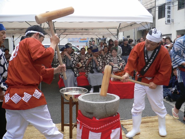 博多餅つき1