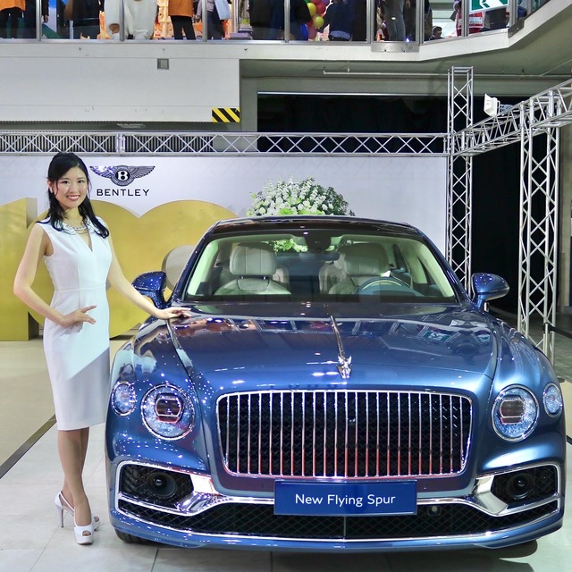 福岡モーターショー2019_ベントレー_なつほさんの写真