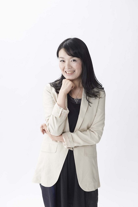 山本真理子