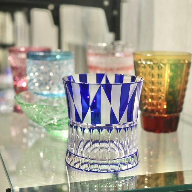 「夏のガラス祭り 切子モダニズム展」福岡大名の月みちるBAR 2022年