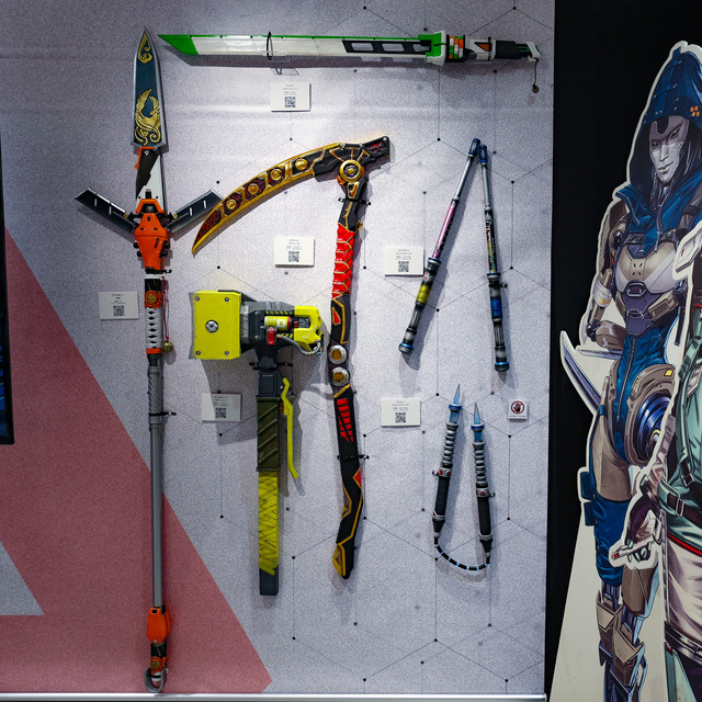 「Apex Legends™ Museum + POP UP STORE」福岡パルコの武器